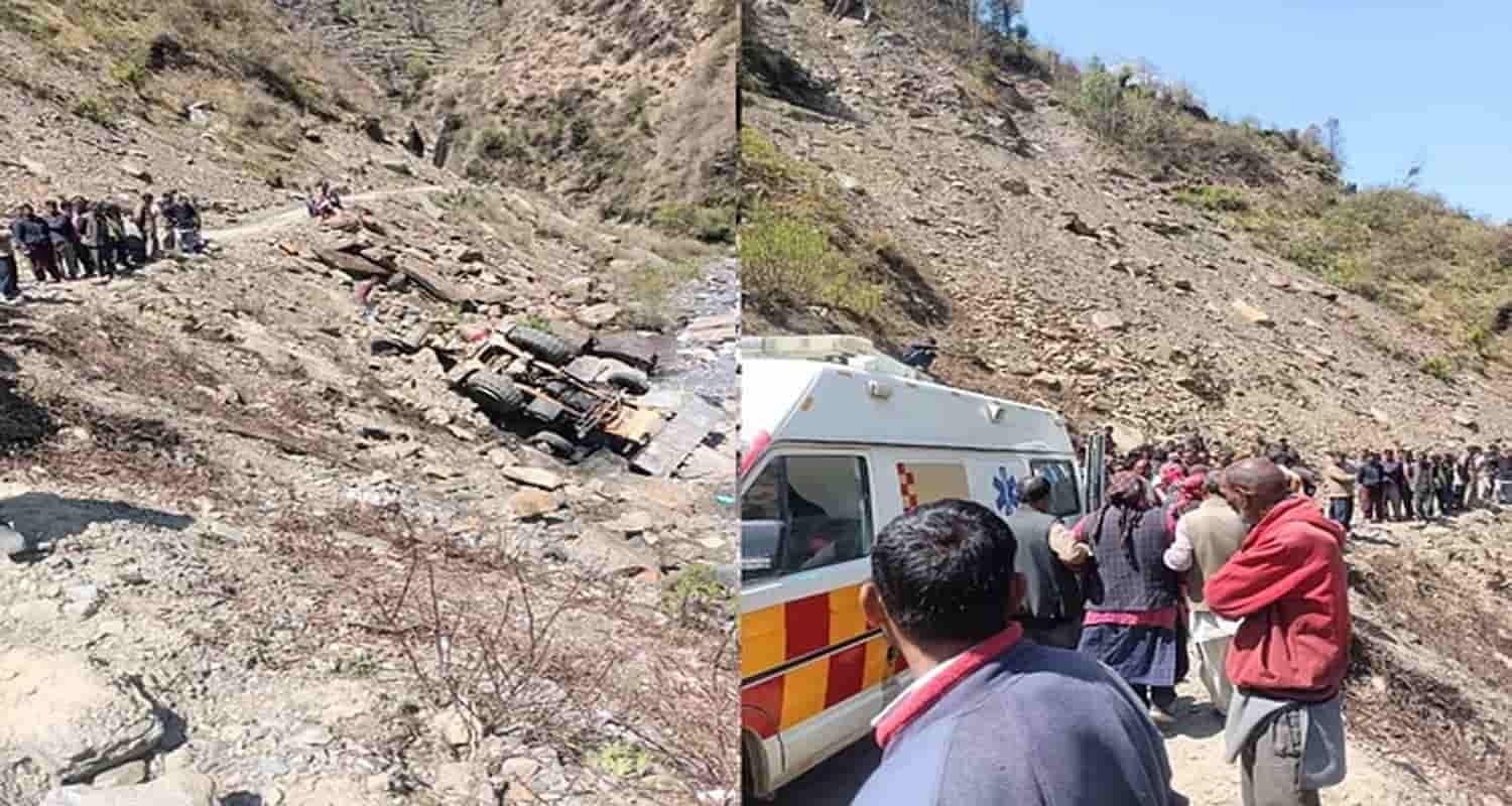 मंडी में जेसीबी हादसा: ऑपरेटर की मौत, दूसरा घायल Operator lost life jcb rolling ditch gohar mandi himachal