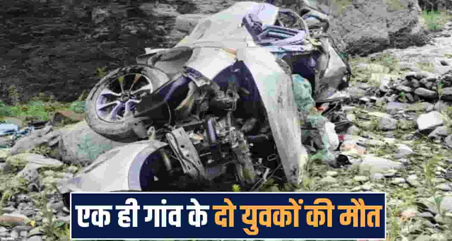 car two people sunni shimla deep ditch himachal road police