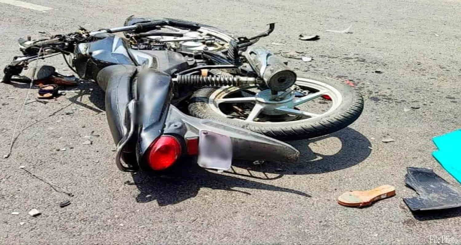 "सोलन में तेज रफ्तार बाइक हादसा, 22 वर्षीय युवक की दर्दनाक मौत | हिमाचल सड़क हादसा"
Himachal solan parwanoo bike riding youth shiv temple chandigarh